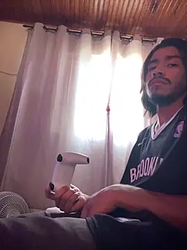 Mineirinho043 online show from 04/13/26, 02:21