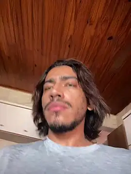 Mineirinho043 online show from 03/22/26, 11:56