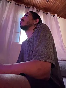 Mineirinho043 online show from 04/15/26, 02:43