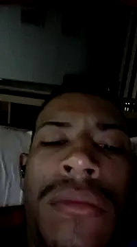Snapshot of Mineirinho043 chatting on 03/08/25, 06:54 Mineirinho043 online show from 03/08/25, 06:54