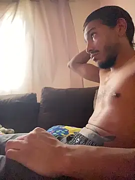 Mineirinho043 online show from 11/13/25, 07:51