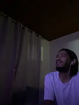 Mineirinho043 online show from 02/22/26, 02:03