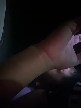 Mineirinho043 online show from 12/18/25, 11:30