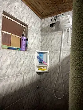 Mineirinho043 online show from 11/30/25, 02:51