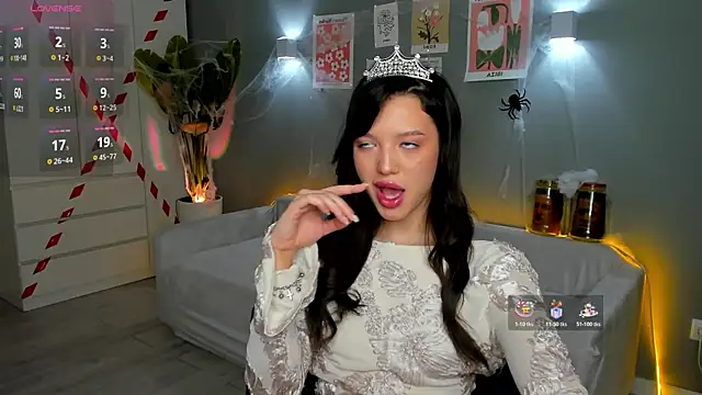 RikoAsada online show from 10/31/25, 07:27