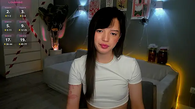 RikoAsada online show from 10/28/25, 07:51