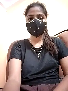 Snapshot of fuungirl38 chatting on 12/22/25, 04:51 fuungirl38 online show from 12/22/25, 04:51