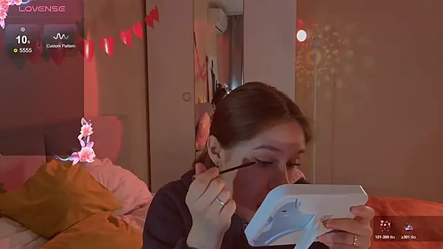 Mia Luw online show from 03/06/26, 03:23