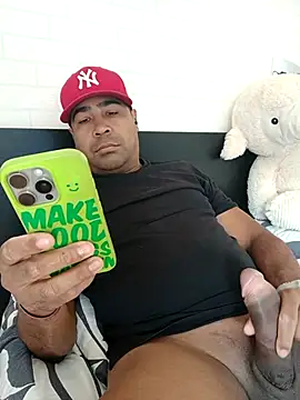 xhoco14 online show from 09/26/25, 09:27