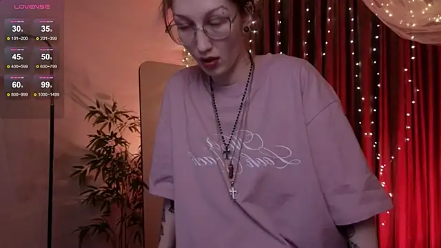 lissaros online show from 12/15/25, 05:13