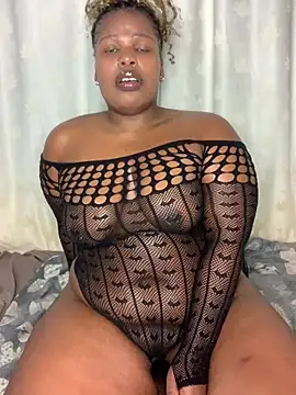 Cuddle Bear online show from 03/26/26, 08:40