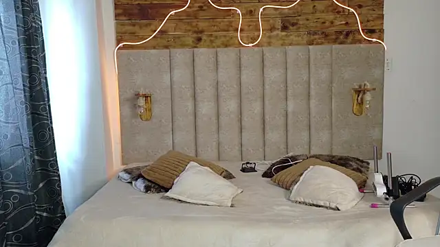 Alektra bryce online show from 09/09/25, 08:07