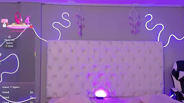 Alektra bryce online show from 11/21/25, 07:46