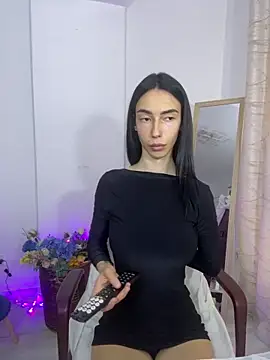 Celine Roxelle online show from 09/12/25, 02:17