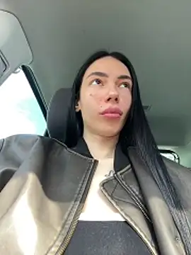 Celine Roxelle online show from 03/25/26, 09:19