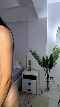 Snapshot of Celine_Roxelle chatting on 07/04/26, 01:37 Celine Roxelle online show from 07/04/26, 01:37