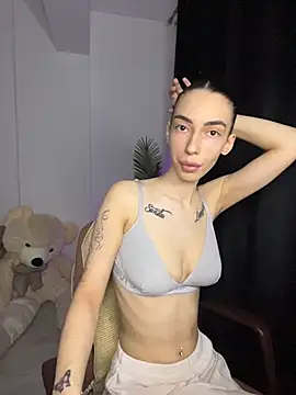 Celine Roxelle online show from 03/30/26, 08:54