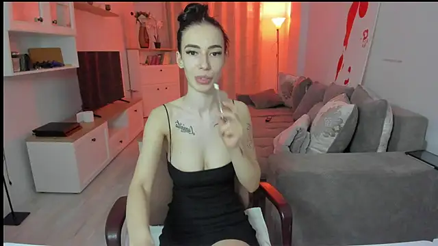 Celine Roxelle online show from 03/07/25, 11:16