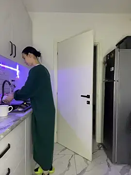 Celine Roxelle online show from 01/08/26, 02:56