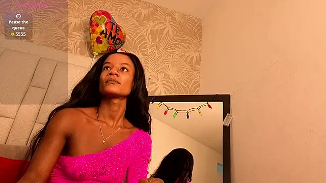 Snapshot of dafnnelewis chatting on 12/16/25, 11:36 dafnnelewis online show from 12/16/25, 11:36