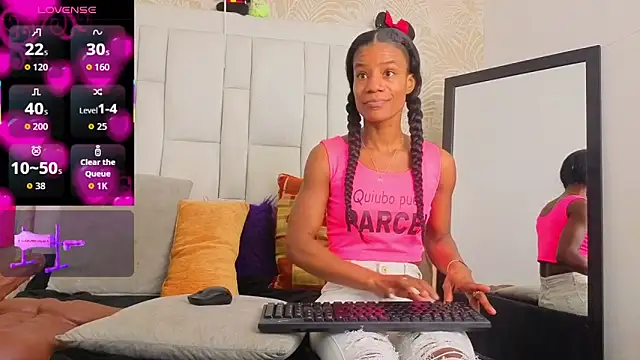 dafnnelewis online show from 05/04/26, 11:13