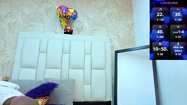 dafnnelewis online show from 03/25/26, 11:09