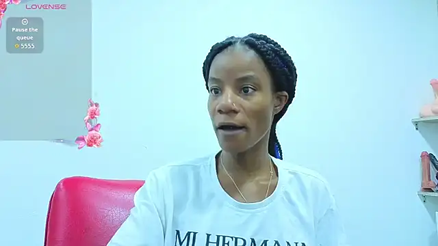 Snapshot of dafnnelewis chatting on 07/09/26, 11:20 dafnnelewis online show from 07/09/26, 11:20