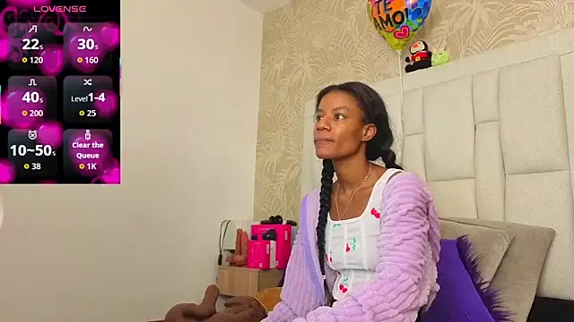dafnnelewis online show from 05/30/26, 11:16