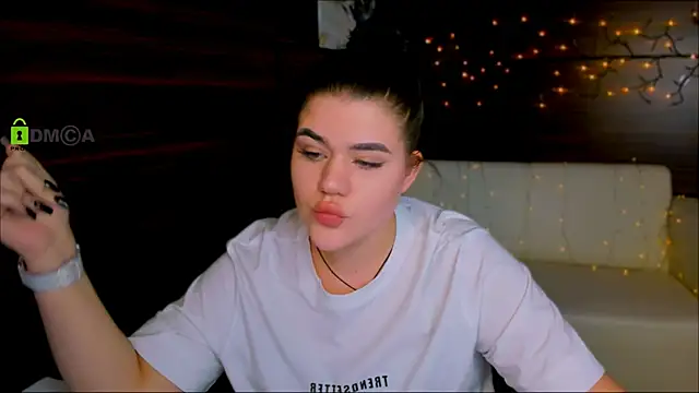 elmira rose online show from 02/12/25, 04:55