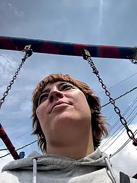 Snapshot of Maggie_Geller chatting on 01/05/26, 05:27 Maggie Geller online show from 01/05/26, 05:27