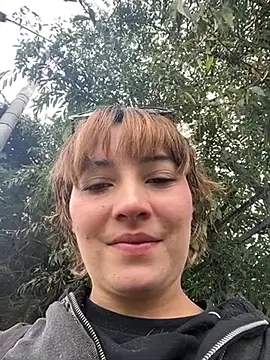 Maggie Geller online show from 03/31/26, 03:25