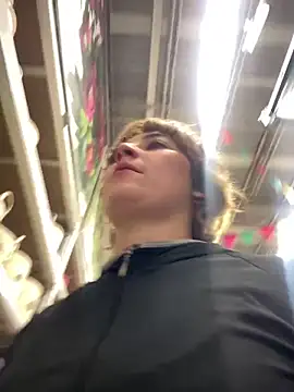 Snapshot of Maggie_Geller chatting on 02/18/26, 09:22 Maggie Geller online show from 02/18/26, 09:22