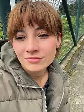 Maggie Geller online show from 12/05/25, 06:06