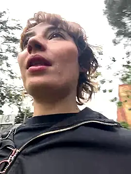 Snapshot of Maggie_Geller chatting on 01/12/26, 05:42 Maggie Geller online show from 01/12/26, 05:42