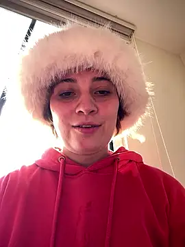 Snapshot of Maggie_Geller chatting on 01/07/26, 01:49 Maggie Geller online show from 01/07/26, 01:49