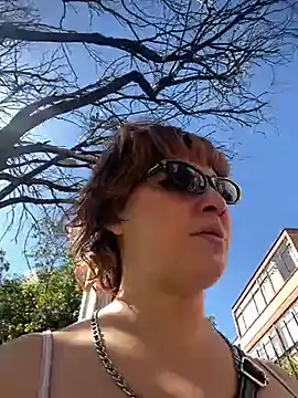 Snapshot of Maggie_Geller chatting on 01/17/26, 08:01 Maggie Geller online show from 01/17/26, 08:01