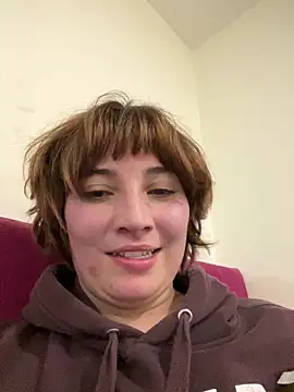 Snapshot of Maggie_Geller chatting on 05/22/26, 10:46 Maggie Geller online show from 05/22/26, 10:46
