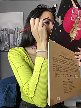 Isabella Rizzo online show from 02/14/25, 03:15