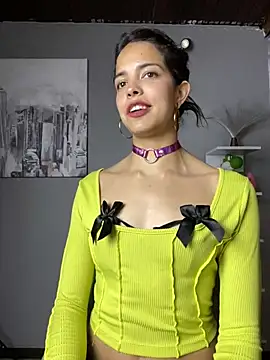 Isabella Rizzo online show from 02/14/25, 09:53