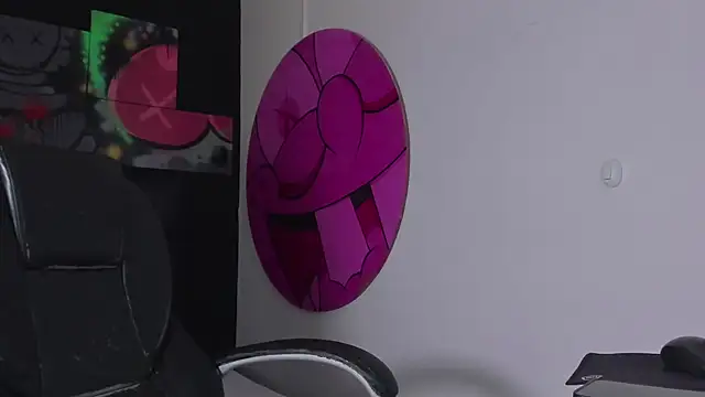 ISAAC CRYSTON online show from 10/25/25, 08:53