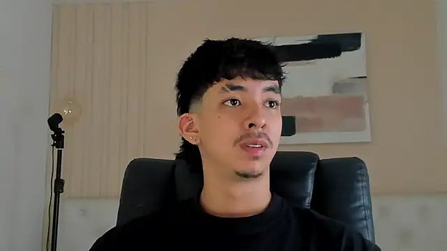 ISAAC CRYSTON online show from 11/10/25, 08:03