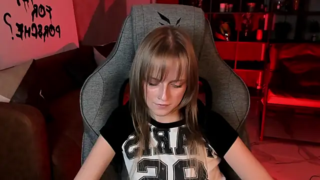 KiraMontoya online show from 09/30/25, 05:52