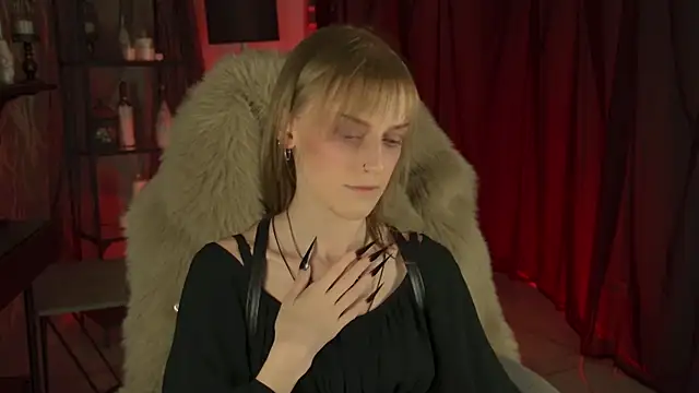 KiraMontoya online show from 04/04/26, 11:44