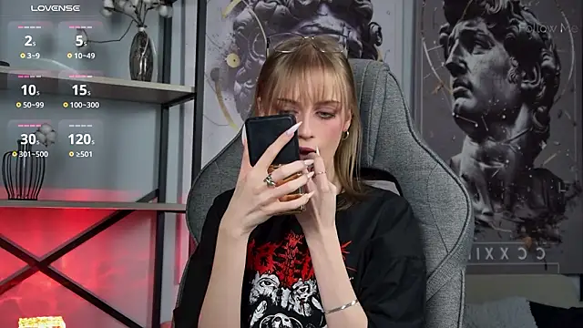 KiraMontoya online show from 03/05/26, 02:52