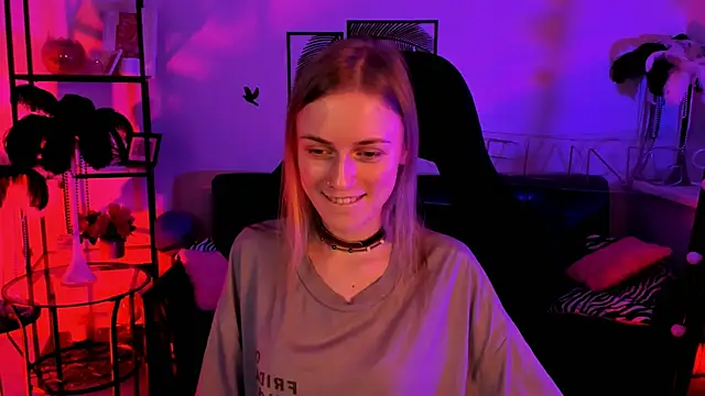 KiraMontoya online show from 02/19/25, 12:25