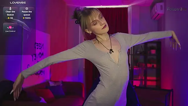 KiraMontoya online show from 02/11/26, 06:02