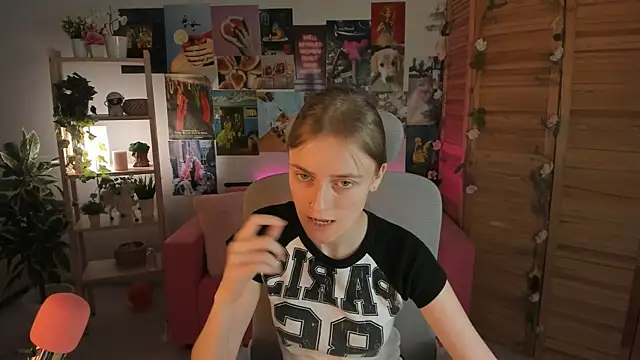 KiraMontoya online show from 02/16/25, 02:10