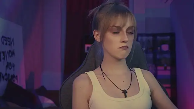 KiraMontoya online show from 02/04/26, 02:50