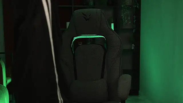 KiraMontoya online show from 01/18/26, 06:33