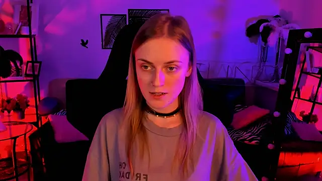 KiraMontoya online show from 02/18/25, 09:20